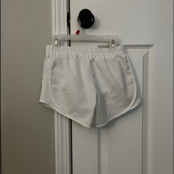 Nike Dri Fit Shorts - Picture 2 of 5